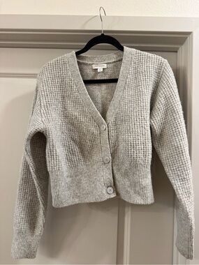Topshop Light Gray Waffle-Knit V-Neck Button Cardigan